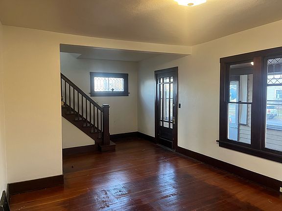 5th image of 1604 9th St S