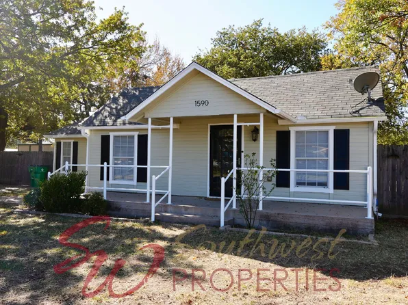 1590 N Race St, Stephenville, TX 76401