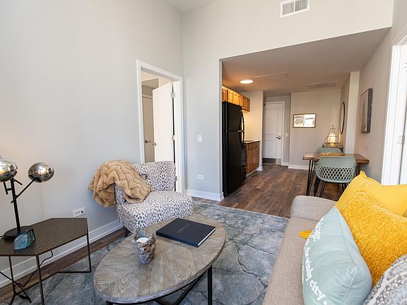 2nd image of 55 E Washington St #457aecc89