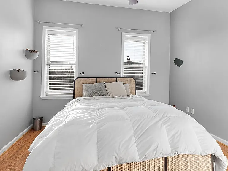 827 S Curley St — Photo 15