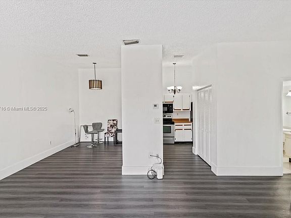 5th image of 18360 Mediterranean Blvd #626