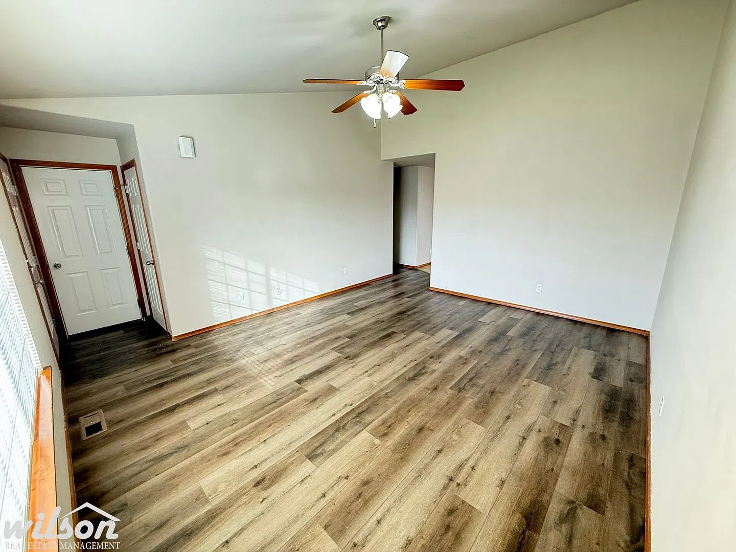 1900 - 2006 Wellington Dr Yakima, WA 98903 — Photo 2