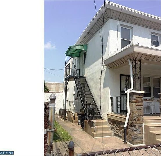 2nd image of 416 N Gross St