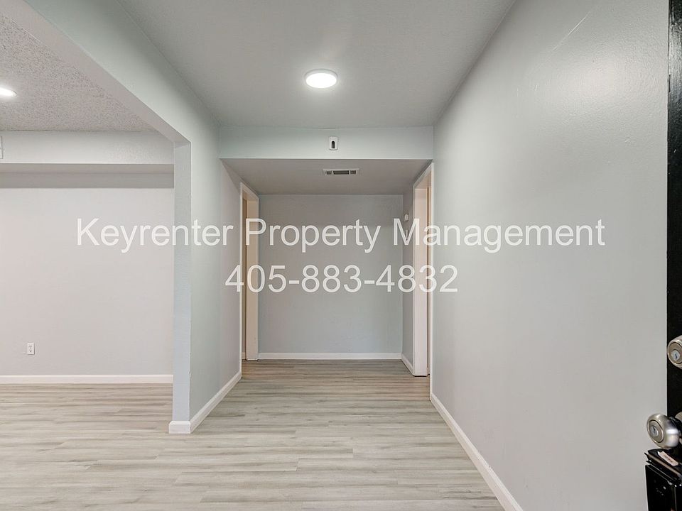 1st image of 1309 Crown Point Ave APT 4