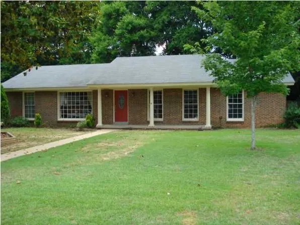 331 Bedford Ter, Prattville, AL 36066