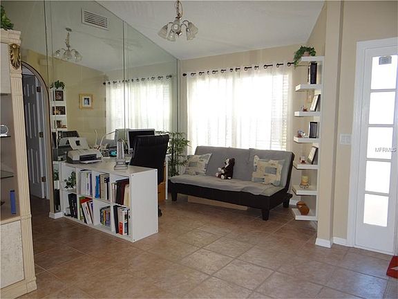 3rd image of 11020 Sylvan Pond Cir