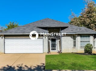 2720 Clovermeadow Dr, Fort Worth, TX 76123