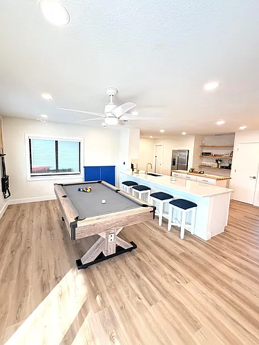 948 Canal Cir Photo 1