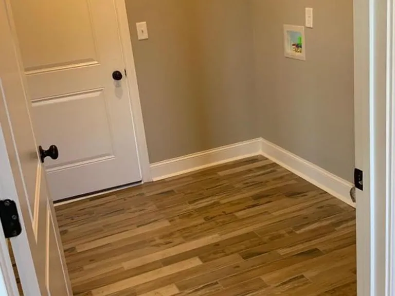 2651 Royal Ct — Photo 5