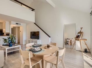 207 Orange Blossom, Irvine, CA 92618