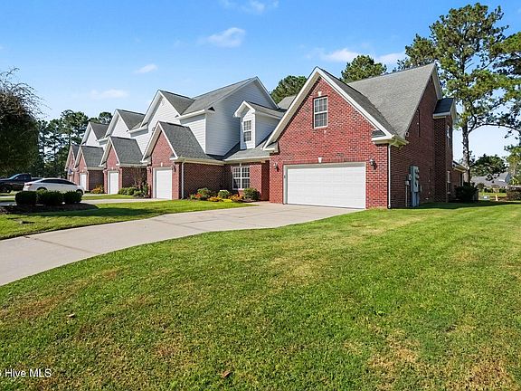 2nd image of 786 Foxtail Drive
