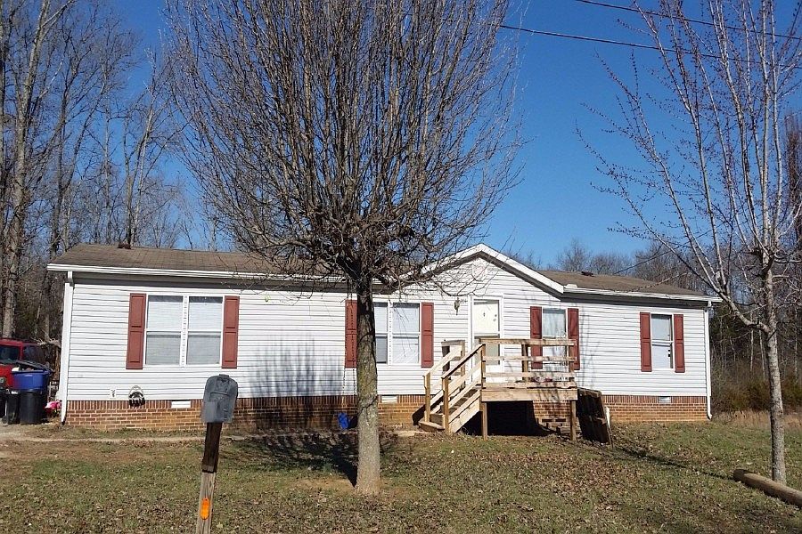 1st image of 204 Archery Ln