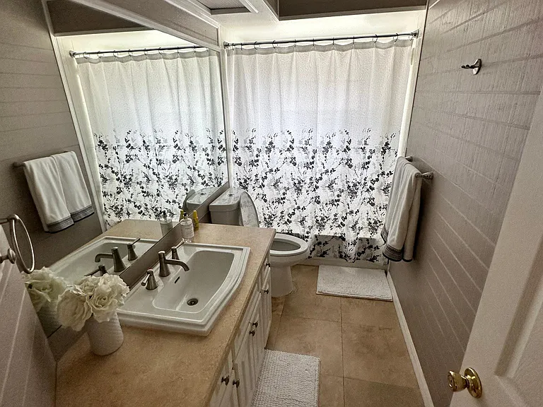 7228 Otter Creek Dr — Photo 6