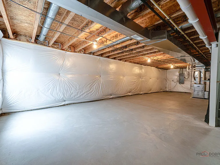 202 Minuet Cir — Photo 30