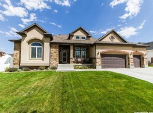 8307 S Birch Water Ln, West Jordan, UT 84081