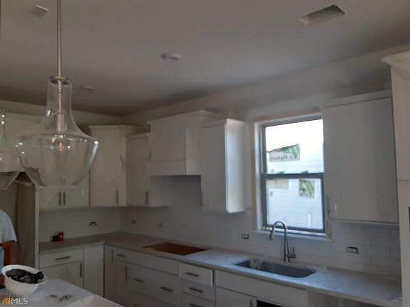 2nd image of 362 Elkins Pl