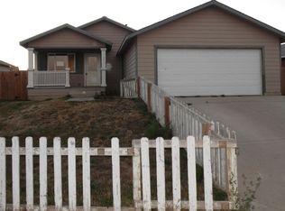 1609 Pathfinder Cir, Gillette, WY 82716