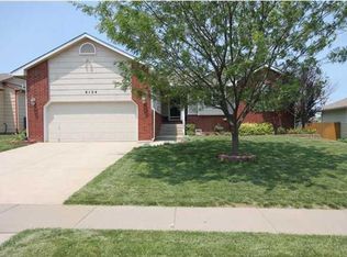 6154 E Quail Ridge St, Wichita, KS 67220