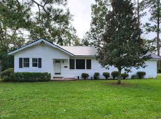 304 E 3rd St, Adel, GA 31620
