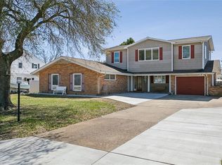 31 Adriatic Ave, Hampton, VA 23664