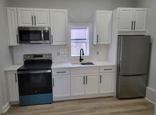 31 Mendon St, Worcester, MA 01604