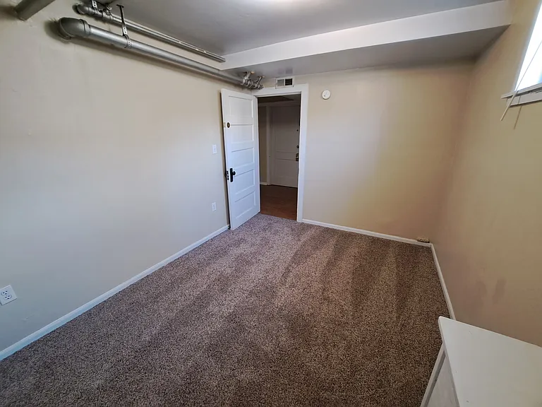 1306 Anthony St #1A — Photo 11