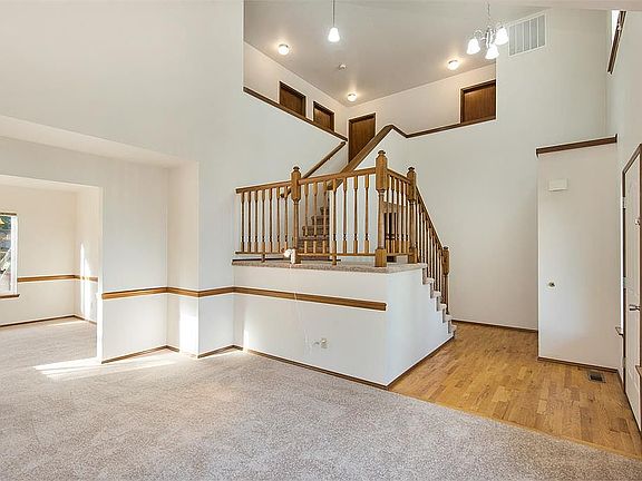 4th image of 8475 Bessie Pl NW