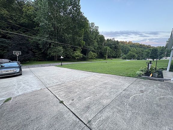 4th image of 993 Township Road 251