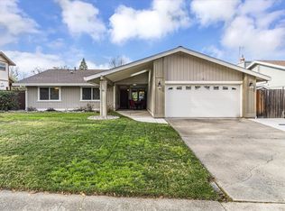 5831 Oak House Ct, Orangevale, CA 95662