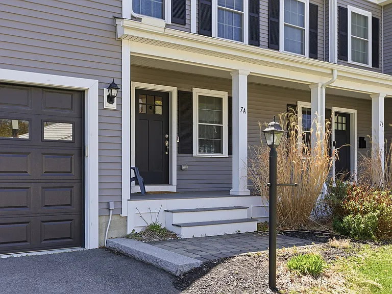 7 Spring Ct #A — Photo 37