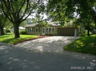 451 S 4th St, Caseyville, IL 62232