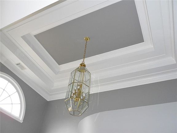 4th image of 4340 Royal Mustang Way