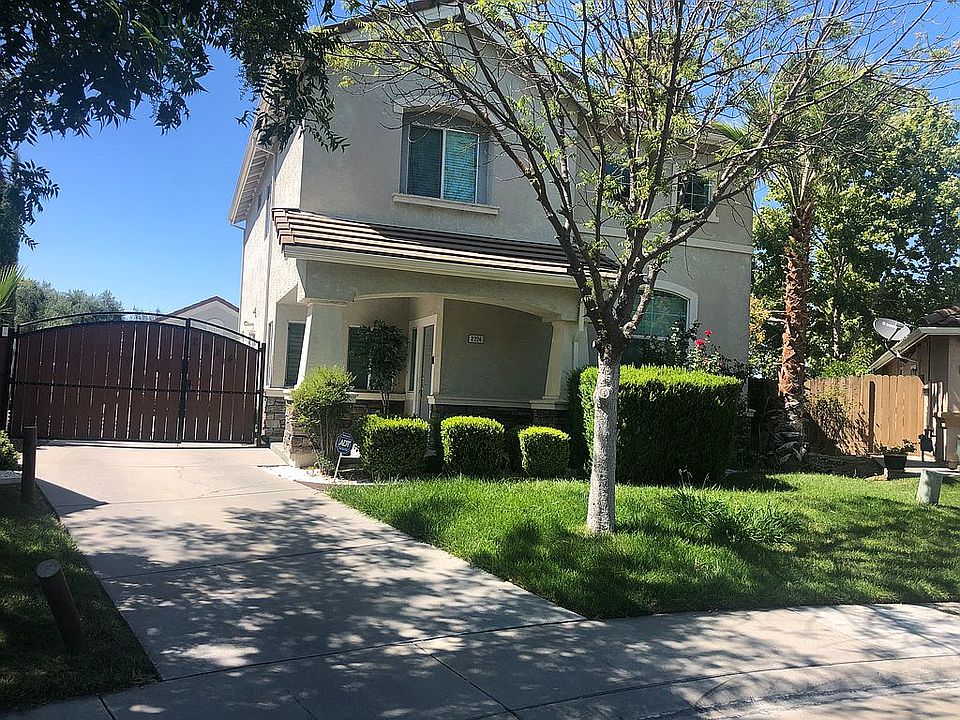 2nd image of 2224 Dinwiddie Way