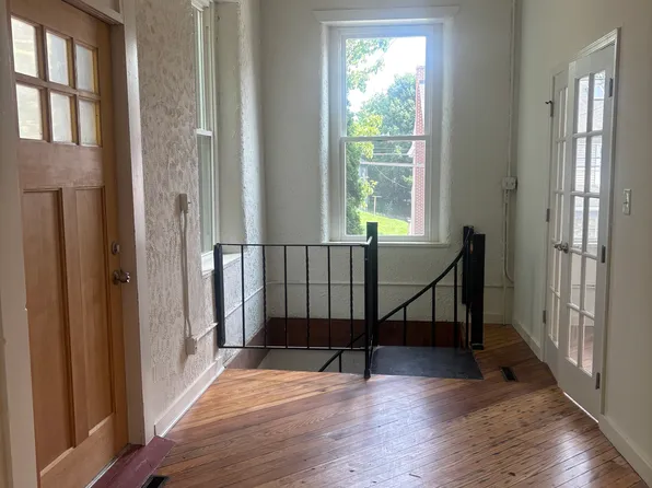 37 Union St APT 102, Elizabethtown, PA 17022