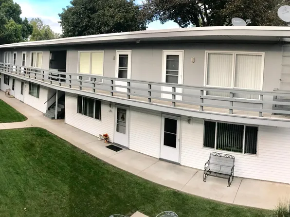 415 A Ave NW APT 8, Cedar Rapids, IA 52405