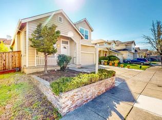 2306 Claiborne Cir, Santa Rosa, CA 95403