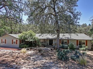 12520 Wanderer Rd, Auburn, CA 95602