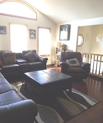 4th image of 1808 Cumberland Dr