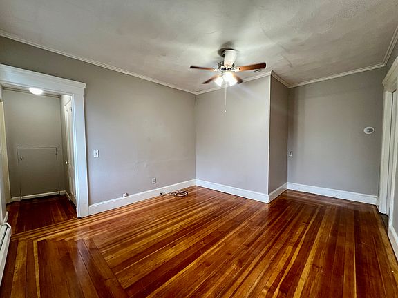 5th image of 75 Putnam Pike APT 5
