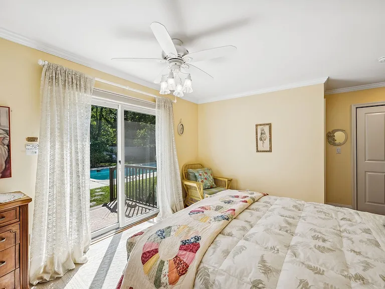 7 Linda Ln — Photo 23