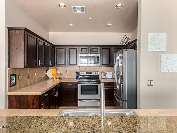 5th image of 16734 E LA MONTANA Drive #108