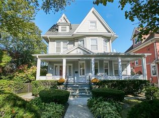 19 Faneuil Pl, New Rochelle, NY 10801