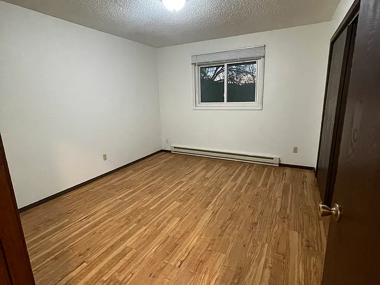 123 Turner Ct #4 — Photo 7