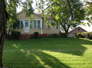 778 4th St SW, Montgomery, MN 56069