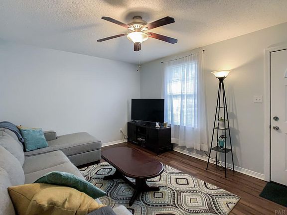 4th image of 7040 Glendora St