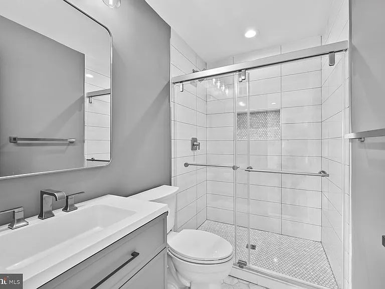 10222 Arizona Cir #18 — Photo 25