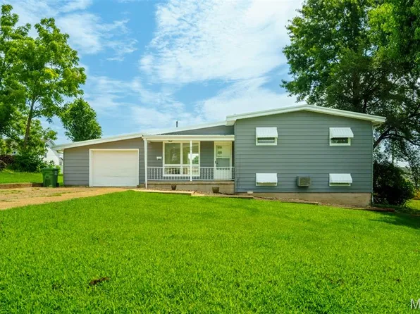 36 Irene Ln, Rolla, MO 65401