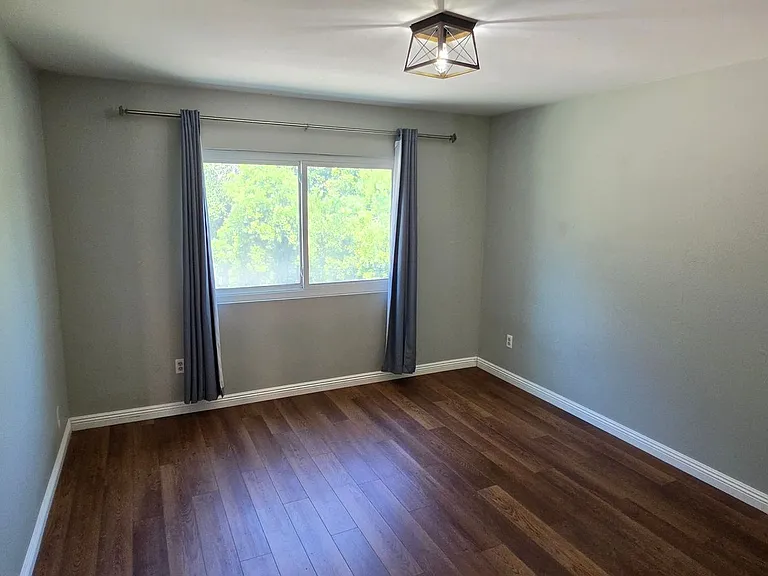1524 Whitsett Dr — Photo 47
