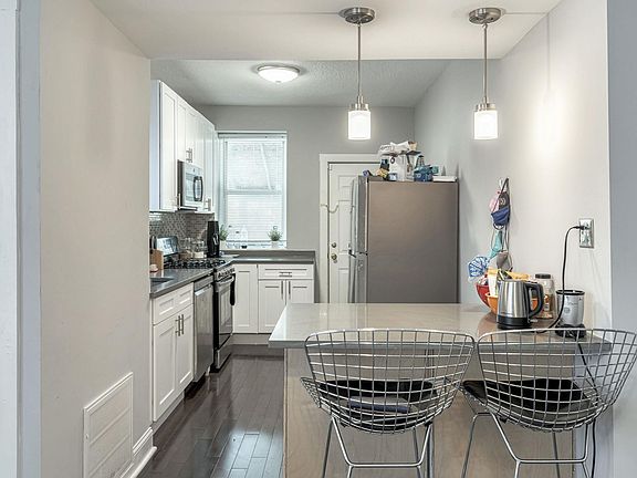 4th image of 5915 McPherson Ave APT 1