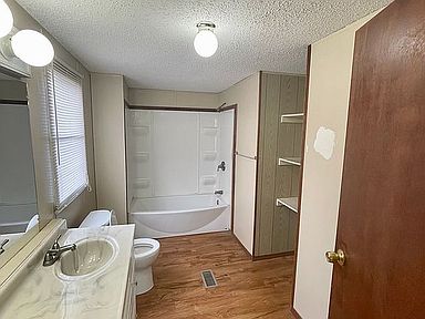 4561 Roosevelt Dr, Columbus, IN 47201 | Zillow